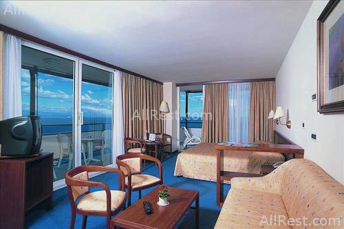Ambassador Hotel 14